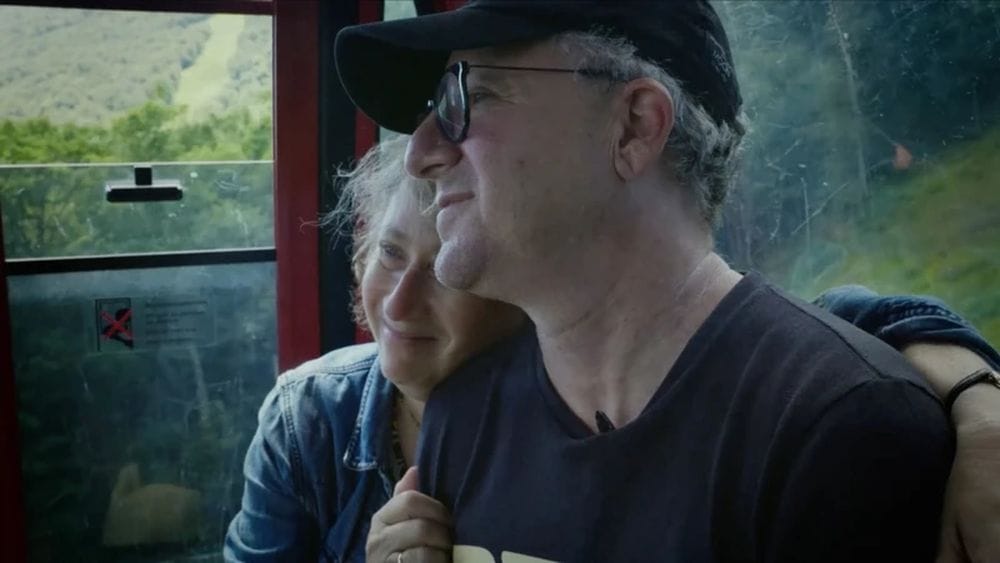 Walk with Me (dir. Heidi Levitt)